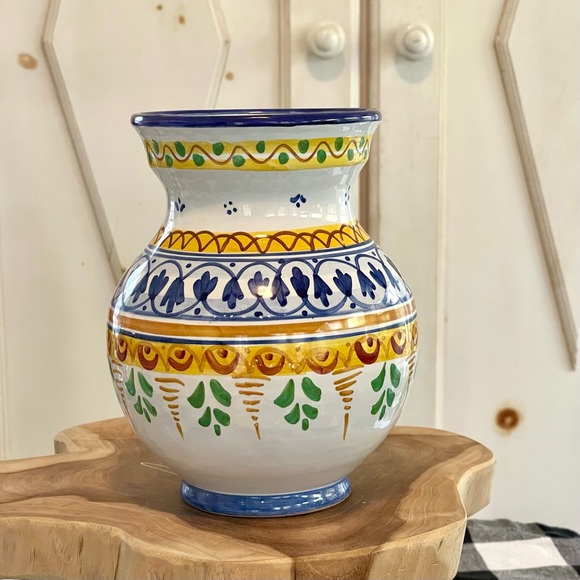 Talavera Other - Vintage Talavega Vase Italy Portugal Hand Painted 
Signed Pottery